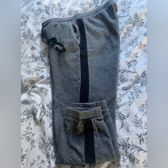 Banana Republic heritage collection side stripe joggers - Picture 2 of 6